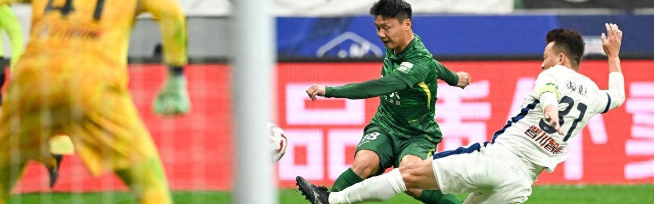 26岁国足锋霸放狠话？赛季目标进3球！上赛季只进了2球，引发热议